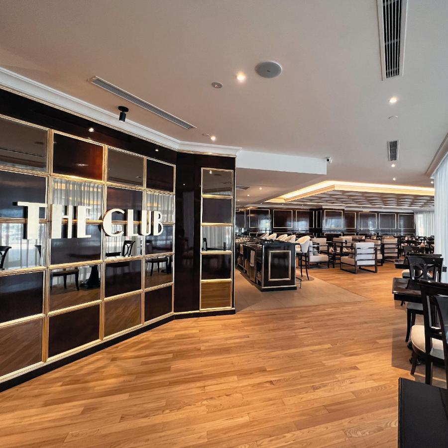 Puteri Wing - Riverside Majestic Hotel Kuching Luaran gambar
