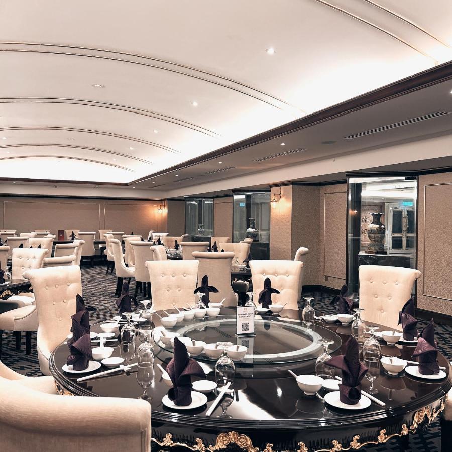 Puteri Wing - Riverside Majestic Hotel Kuching Luaran gambar